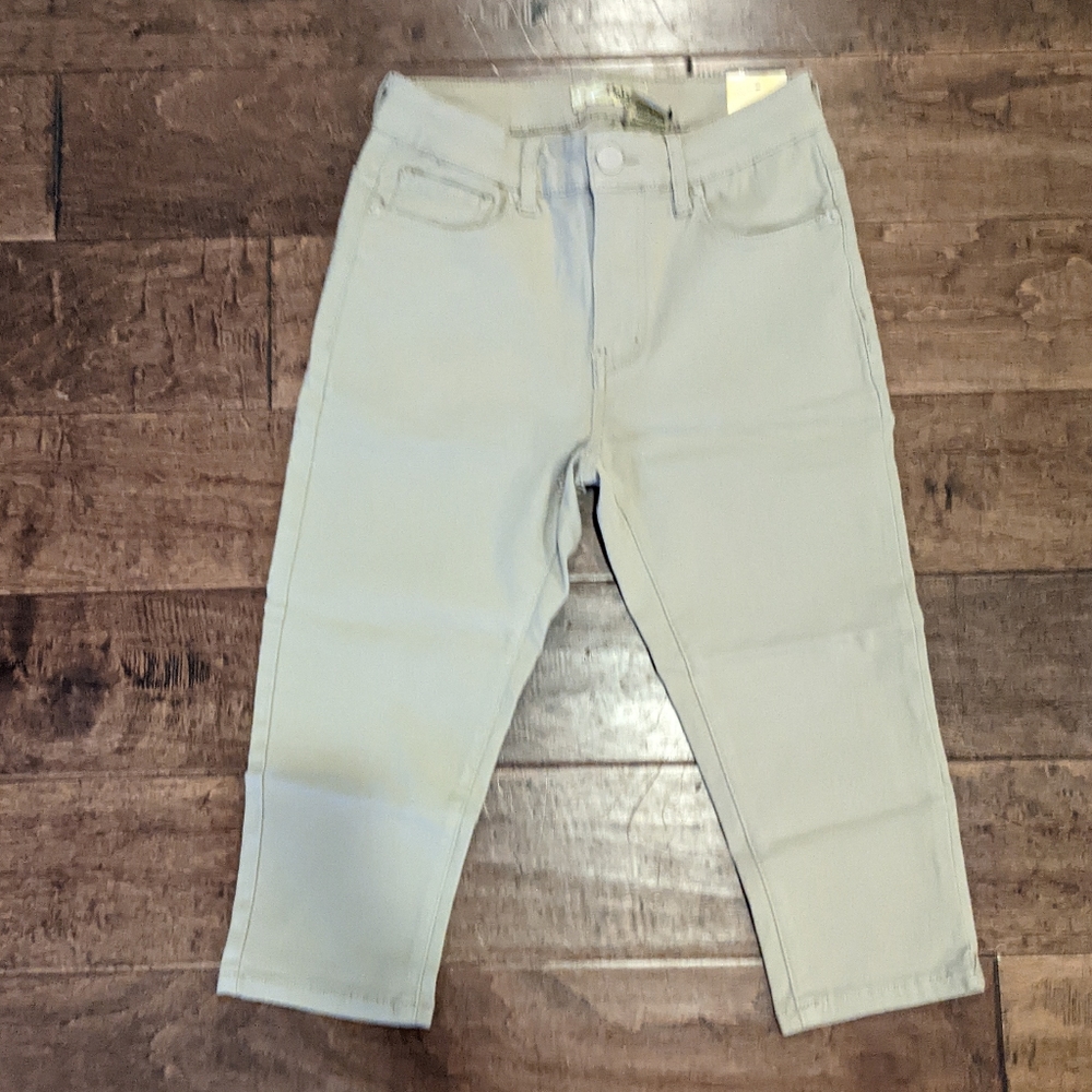 Khaki capris - Picture 3 of 6